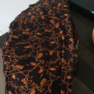 LuLaRoe "Haunted House" leggings